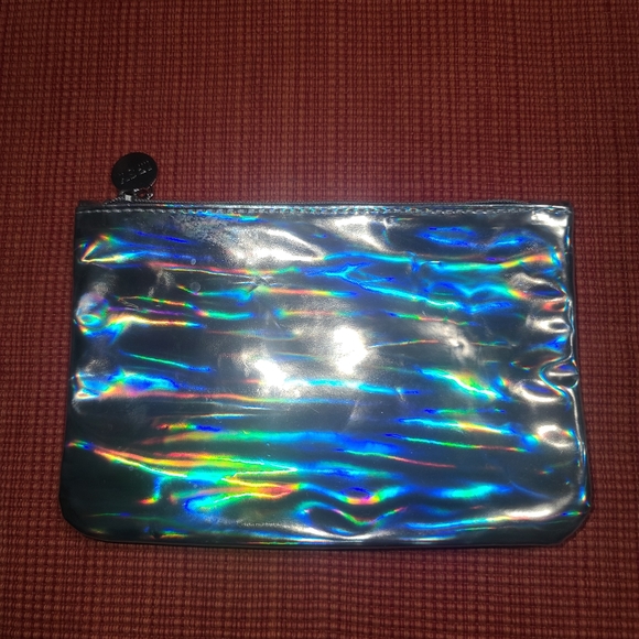 4 NEW IPSY MAKEP, BAGS,CLUTCH, WRISTLET, WALLET, (CARRY A PHONE). BEACHY, GIFT - Picture 3 of 9